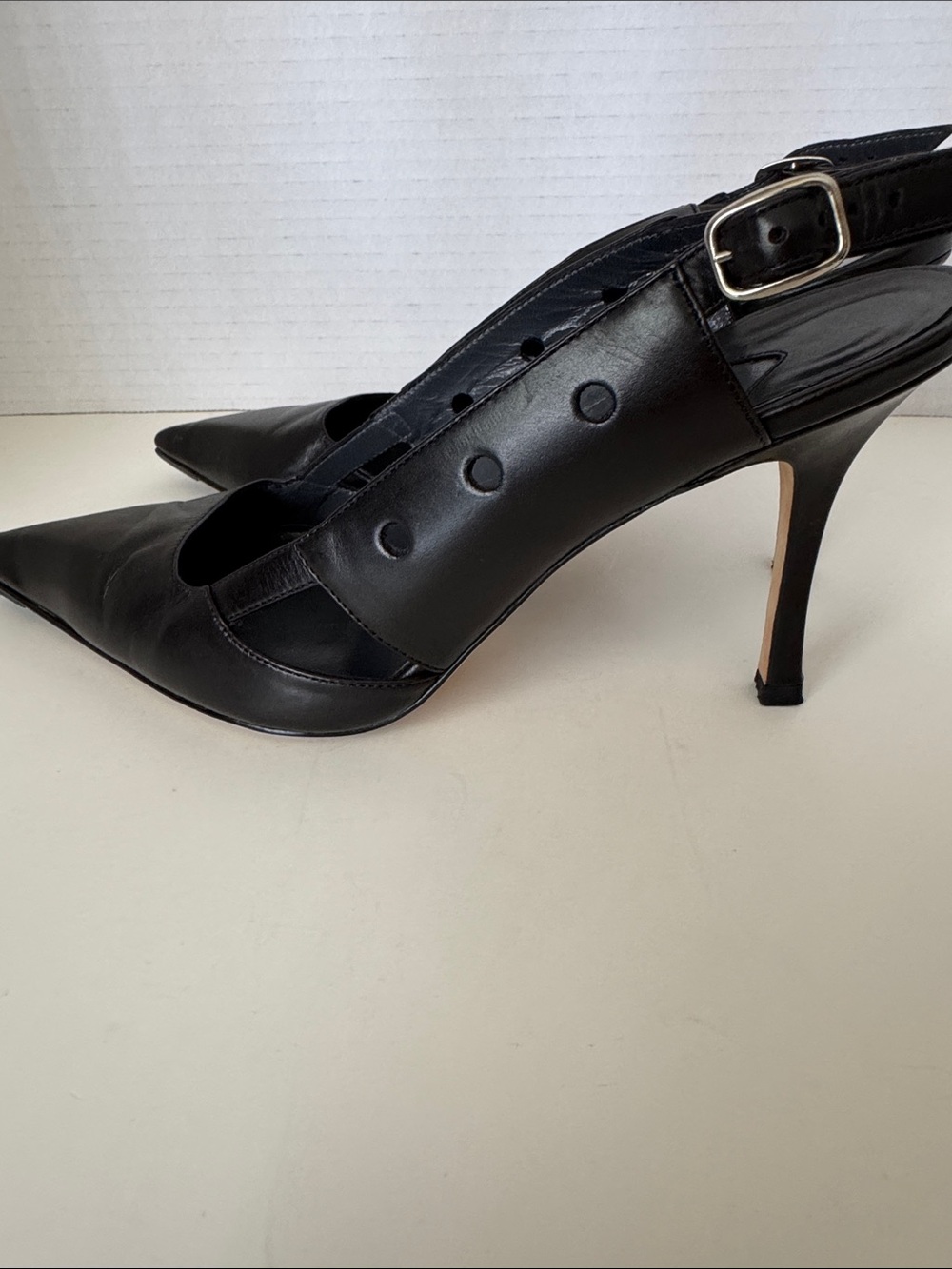Manolo Blahnik Black Pointed Slingback Pumps with Cutout Sides - Picture 5 of 9